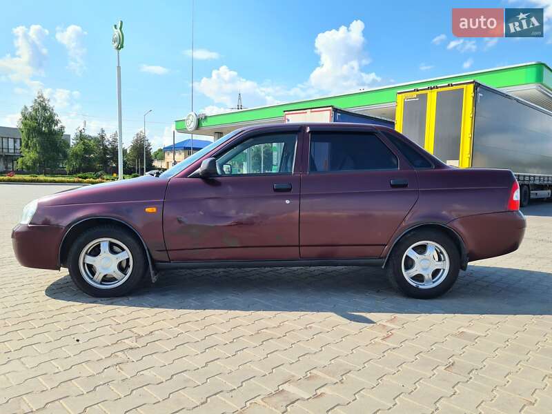 Седан ВАЗ / Lada 2170 Priora 2008 в Луцке