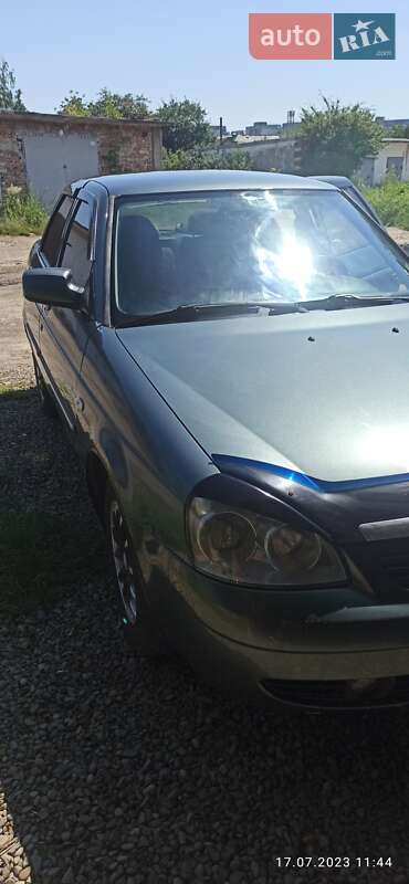 Седан ВАЗ / Lada 2170 Priora 2009 в Калуші