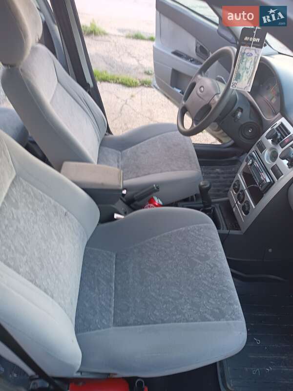 Седан ВАЗ / Lada 2170 Priora 2007 в Ужгороде фото 6 Седан ВАЗ / Lada 2170 Priora 2007 в Ужгороде