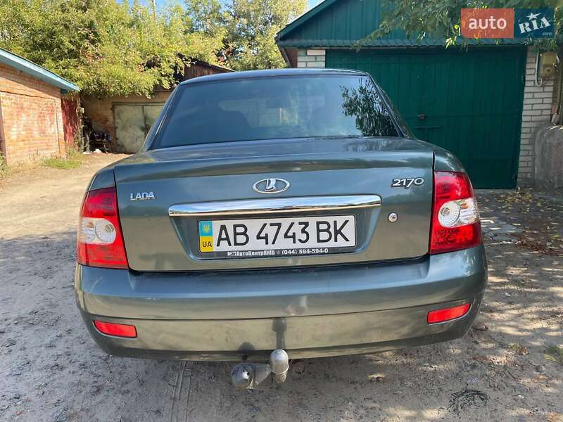 Седан ВАЗ / Lada 2170 Priora 2011 в Гайсину