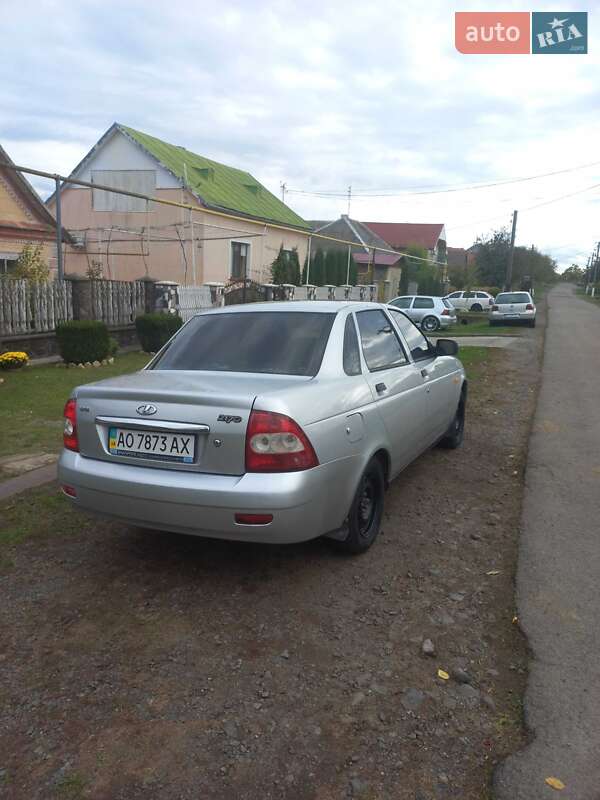Седан ВАЗ / Lada 2170 Priora 2008 в Мукачево
