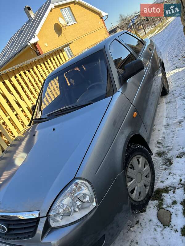 Седан ВАЗ / Lada 2170 Priora 2008 в Рожнятове