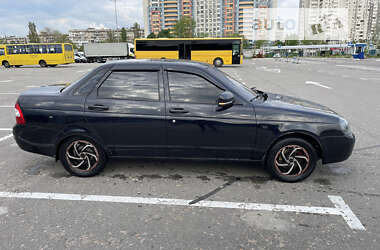 Седан ВАЗ / Lada 2170 Priora 2010 в Києві