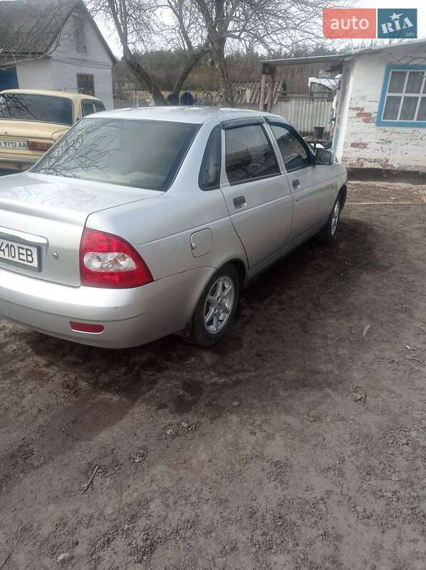 Седан ВАЗ / Lada 2170 Priora 2010 в Хороле