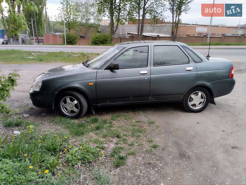 Седан ВАЗ 2170 Priora 2008 в 