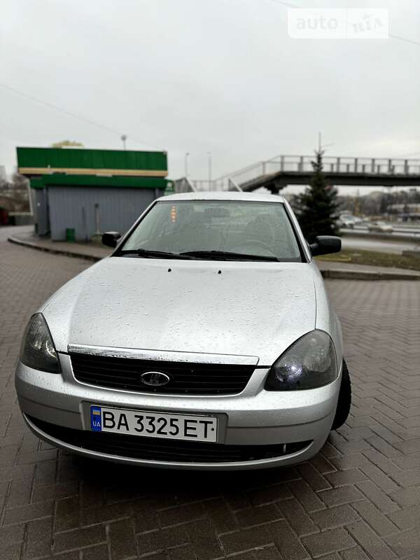 Седан ВАЗ / Lada 2170 Priora 2007 в Киеве