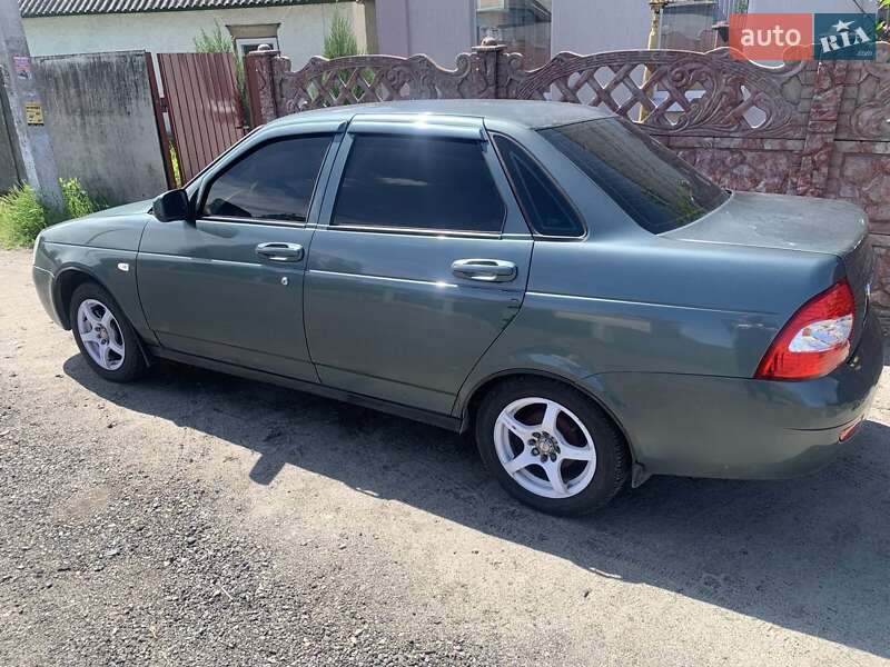 Седан ВАЗ / Lada 2170 Priora 2009 в Дніпрі