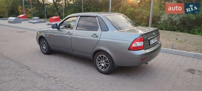 Седан ВАЗ / Lada 2170 Priora 2011 в Василькове фото 5 Седан ВАЗ / Lada 2170 Priora 2011 в Василькове