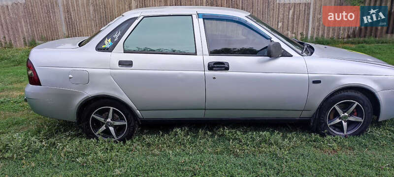 Седан ВАЗ / Lada 2170 Priora 2011 в Хоролі фото 4 Седан ВАЗ / Lada 2170 Priora 2011 в Хоролі