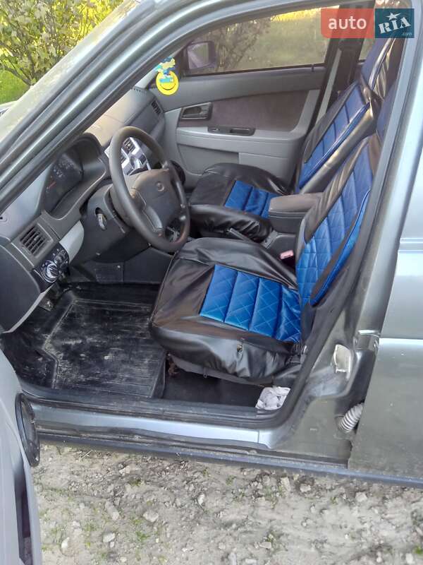 Седан ВАЗ / Lada 2170 Priora 2008 в Миколаєві