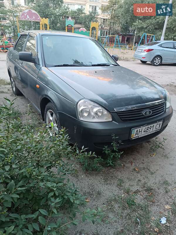 Седан ВАЗ / Lada 2170 Priora 2010 в Киеве