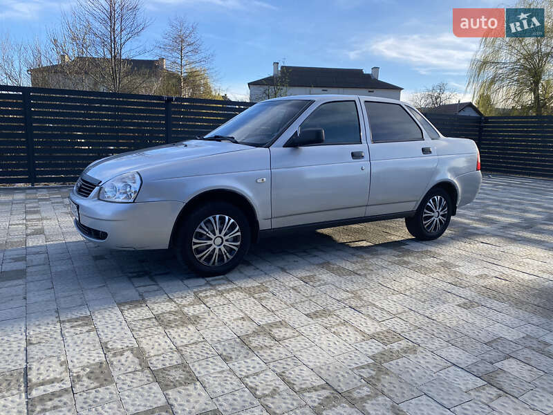 Седан ВАЗ / Lada 2170 Priora 2008 в Кам'янці-Бузькій