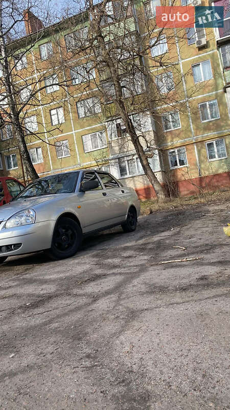 Седан ВАЗ / Lada 2170 Priora 2011 в Чернигове