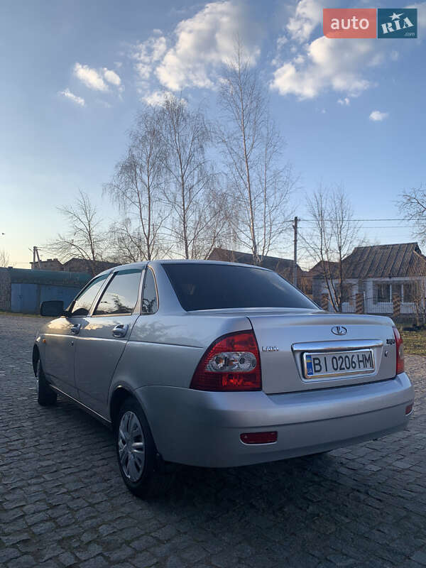 Седан ВАЗ / Lada 2170 Priora 2012 в Полтаві