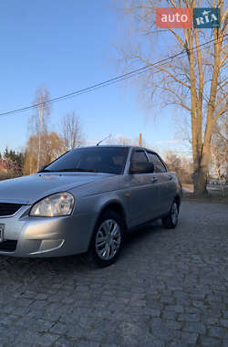 Седан ВАЗ 2170 Priora 2012 в 