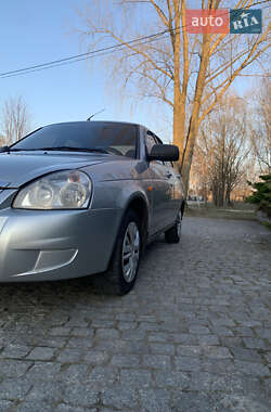 Седан ВАЗ 2170 Priora 2012 в 