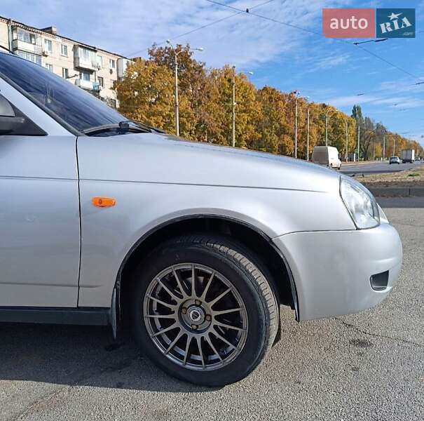 Седан ВАЗ / Lada 2170 Priora 2012 в Харькове