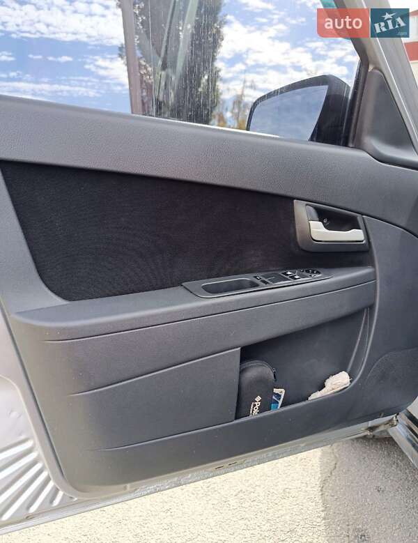 Седан ВАЗ / Lada 2170 Priora 2012 в Харькове