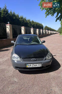 Седан ВАЗ 2170 Priora 2010 в Києві