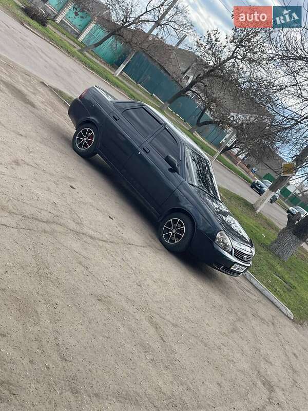 Седан ВАЗ / Lada 2170 Priora 2008 в Новому Бузі