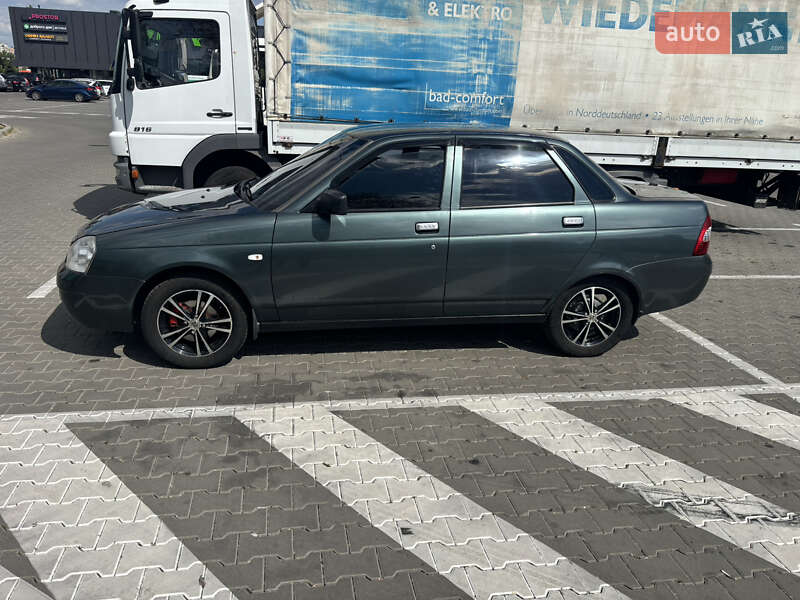 Седан ВАЗ / Lada 2170 Priora 2008 в Києві