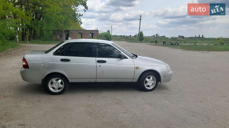Седан ВАЗ / Lada 2170 Priora 2007 в Умані