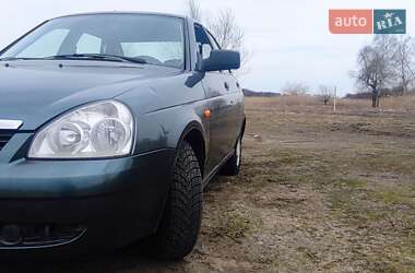 Седан ВАЗ 2170 Priora 2011 в 