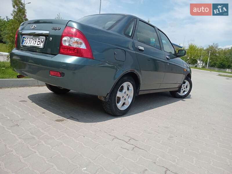 Седан ВАЗ / Lada 2170 Priora 2007 в Гусятине