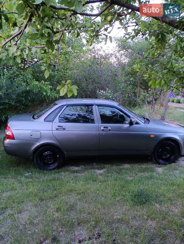 Седан ВАЗ / Lada 2170 Priora 2012 в Білгороді-Дністровському фото 3 Седан ВАЗ / Lada 2170 Priora 2012 в Білгороді-Дністровському