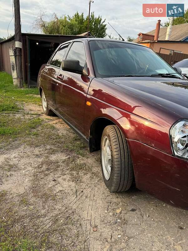 Седан ВАЗ / Lada 2170 Priora 2010 в Харькове фото 5 Седан ВАЗ / Lada 2170 Priora 2010 в Харькове