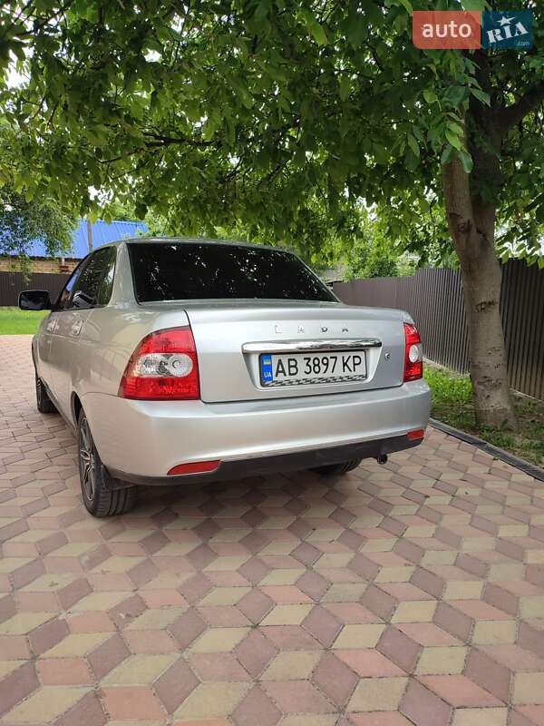 Седан ВАЗ / Lada 2170 Priora 2011 в Виннице