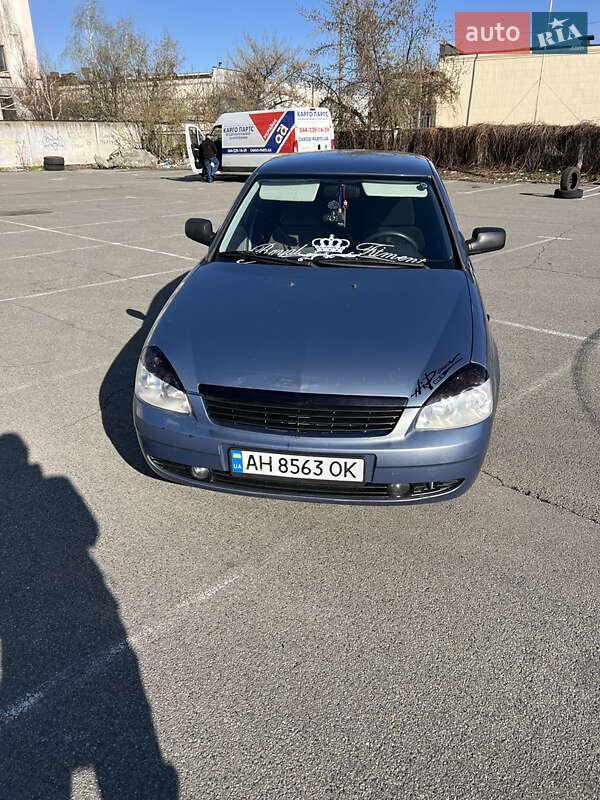 Седан ВАЗ / Lada 2170 Priora 2008 в Киеве