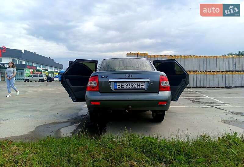 Седан ВАЗ / Lada 2170 Priora 2008 в Первомайске