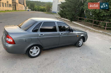 Седан ВАЗ 2170 Priora 2011 в 