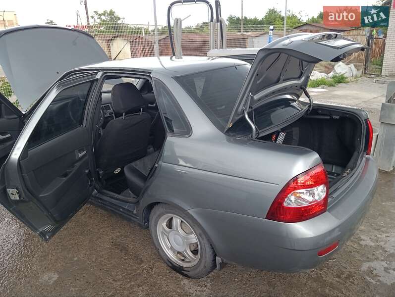 Седан ВАЗ / Lada 2170 Priora 2011 в Запорожье фото 15 Седан ВАЗ / Lada 2170 Priora 2011 в Запорожье