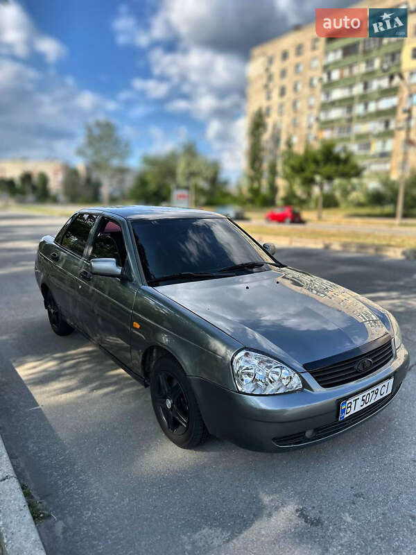 Седан ВАЗ 2170 Priora 2008 в 