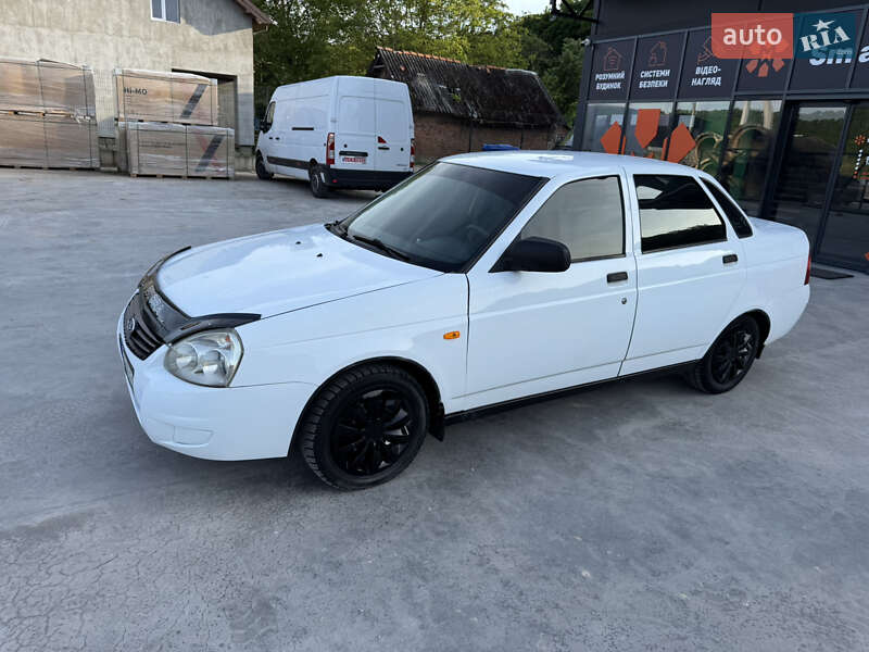 ВАЗ / Lada 2170 Priora 2010