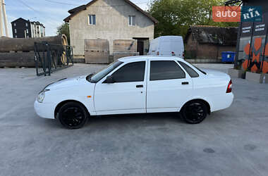 Седан ВАЗ 2170 Priora 2010 в 