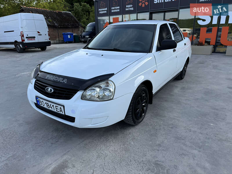 Седан ВАЗ / Lada 2170 Priora 2010 в Тернополе