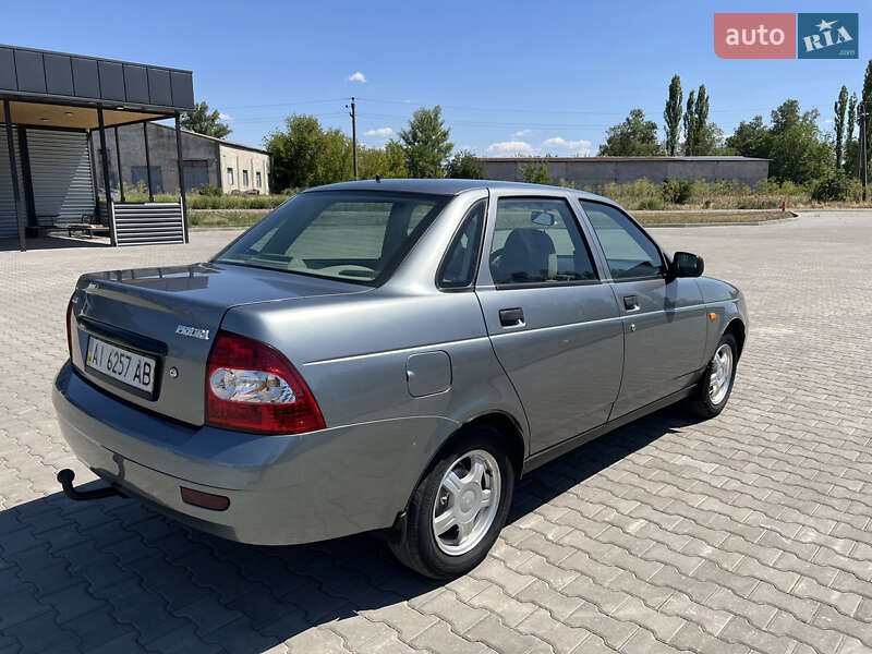 Седан ВАЗ / Lada 2170 Priora 2008 в Врадиевке