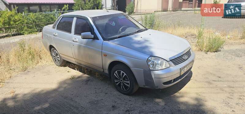 Седан ВАЗ / Lada 2170 Priora 2010 в Миколаєві