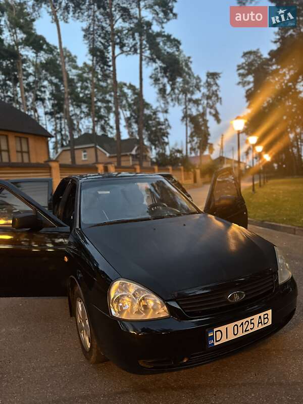 Седан ВАЗ / Lada 2170 Priora 2008 в Чернигове