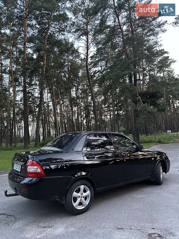 Седан ВАЗ / Lada 2170 Priora 2008 в Чернигове