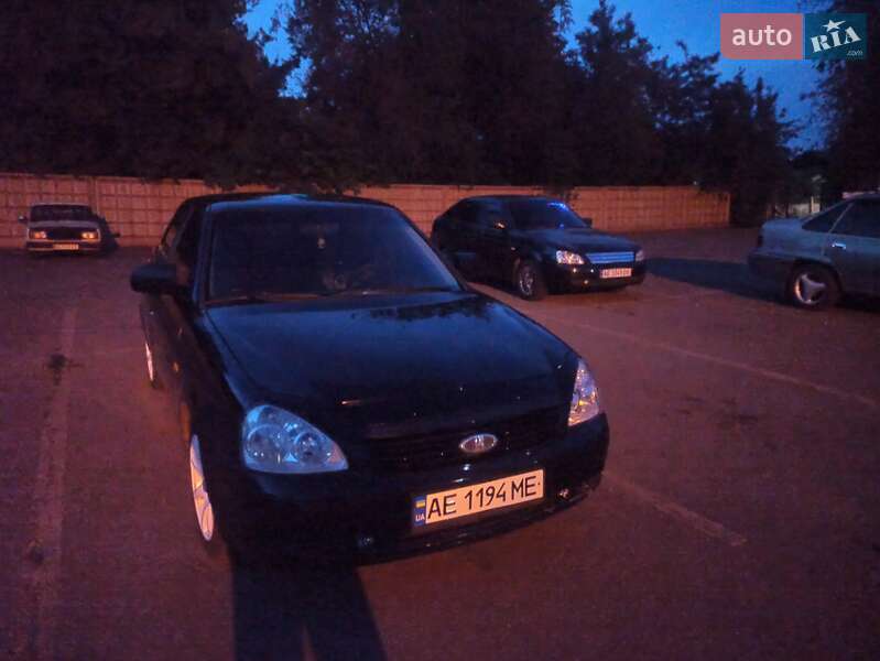 Седан ВАЗ / Lada 2170 Priora 2010 в Кривому Розі