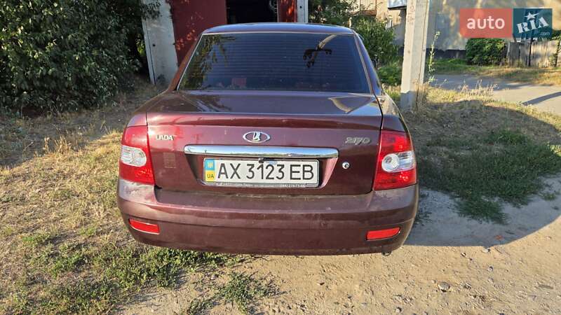Седан ВАЗ / Lada 2170 Priora 2010 в Кременчуці