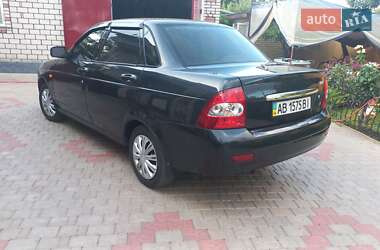 Седан ВАЗ 2170 Priora 2011 в 