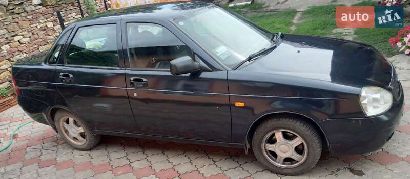 Седан ВАЗ / Lada 2170 Priora 2008 в Городенке