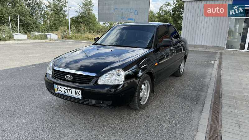 Седан ВАЗ / Lada 2170 Priora 2008 в Новом Буге