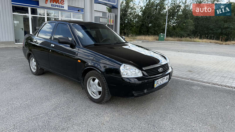Седан ВАЗ / Lada 2170 Priora 2008 в Новом Буге