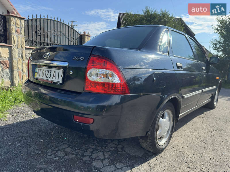 Седан ВАЗ / Lada 2170 Priora 2007 в Надворной